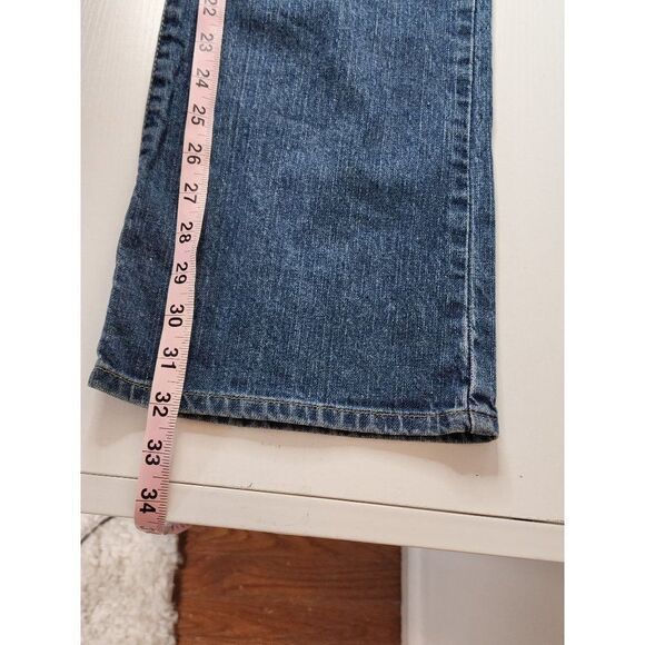 Eddie Bauer Classic Fit Size 4 Straight Jeans - Picture 3 of 9